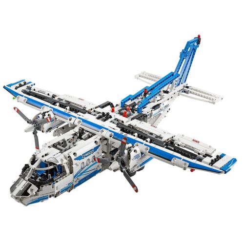 LEGO: Грузовой самолёт