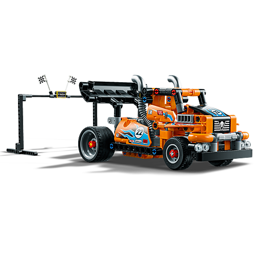 Lego 42104 pieces 2025