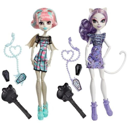 Monster High: Монстр-Чат, Rochelle Goyle & Catrine DeMew