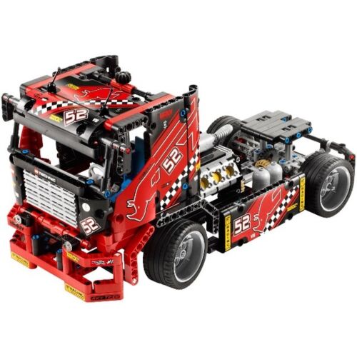 LEGO: Гоночный грузовик