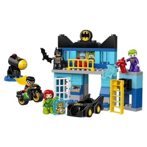 LEGO: Бэтпещера