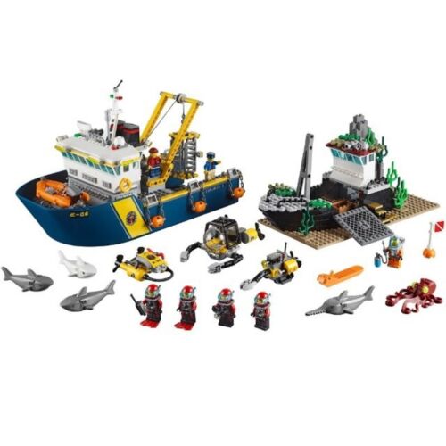 LEGO: Корабль исследователей морских глубин