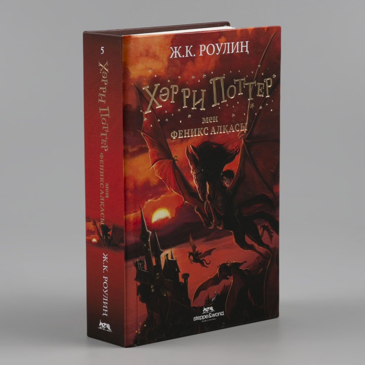 Қызбен және траннимен порно секс