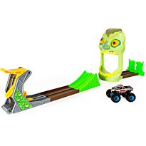 Monster Jam: Игровой набор Трек с пусковым механизмом