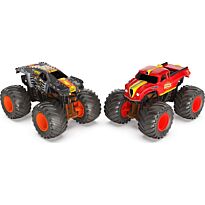 Monster Jam: 1:64 2 Базовые машины меняющие цвет Max-D vs. Radical Rescue