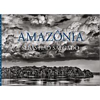 Sebastiao Salgado. Amazonia