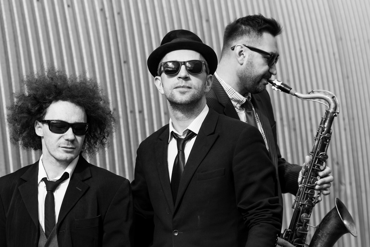 российские свингеры Billy's band В шляпе (2023) LP: купить в городе Алматы с доставкой недорого  | Komfort kz | арт.1436755
